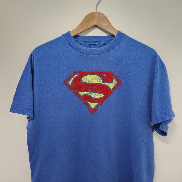SUPERMAN Unisex Blue T Shirt Red Suede Logo Size M(M) L(F) - Picture 1 of 6